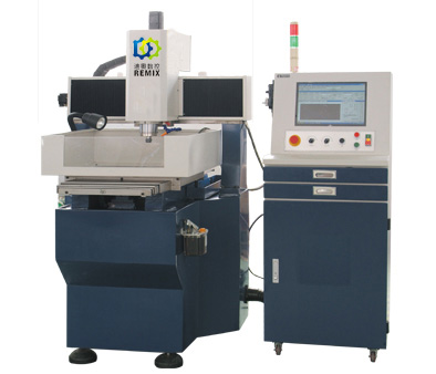 Metal engraving machine